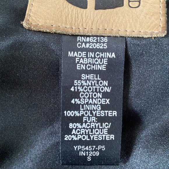 90s Black Fitted Bomber Puffer Jacket | G-Brand Black Short Jacket - Picture 8 of 13